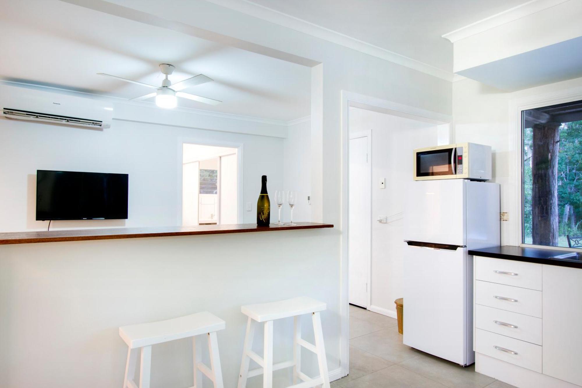 Airlie Beach Eco Cabins - Adults Only Eksteriør billede