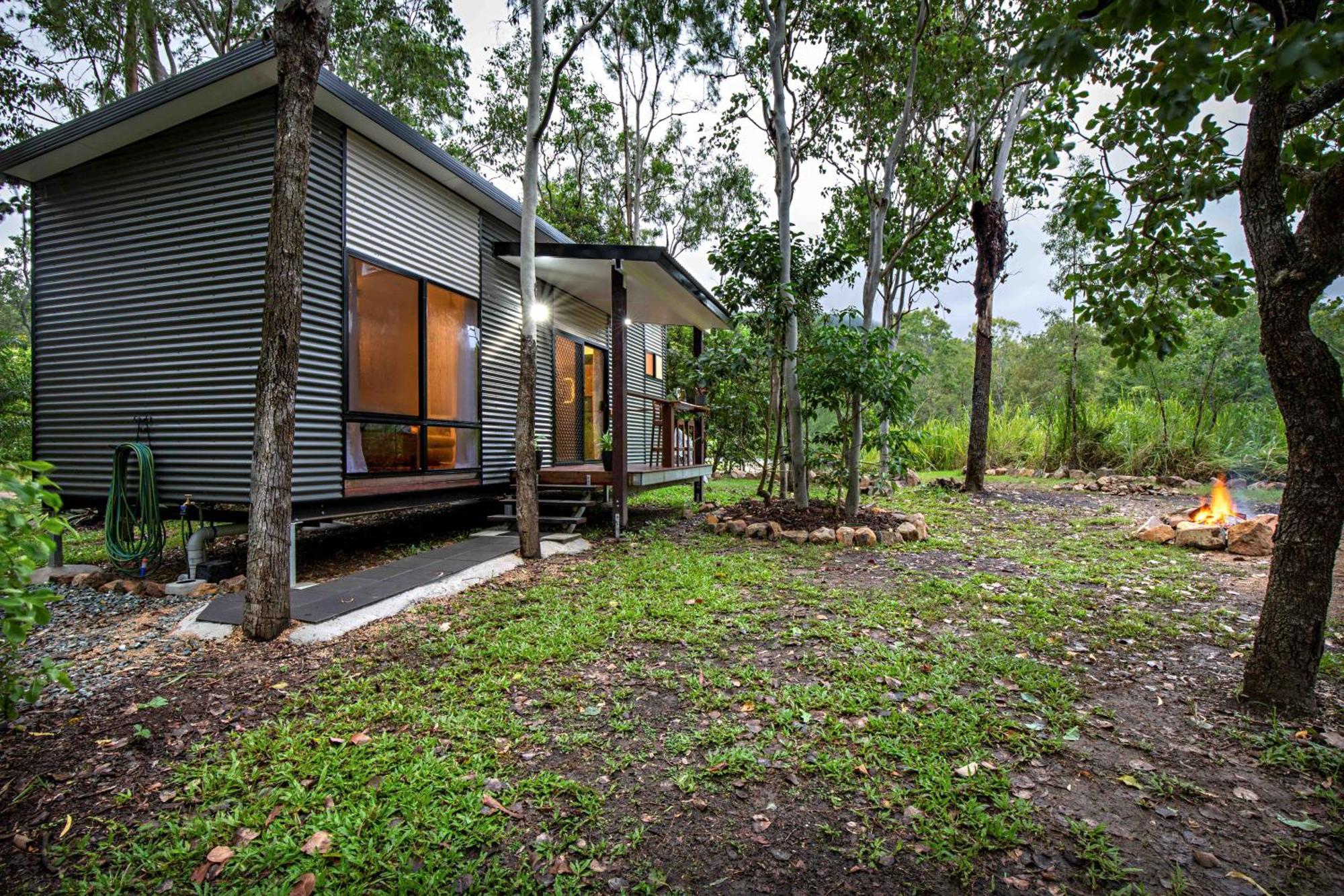 Airlie Beach Eco Cabins - Adults Only Eksteriør billede